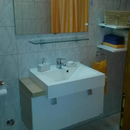 Apartament With Wifi Kastel Luksic, - 11573